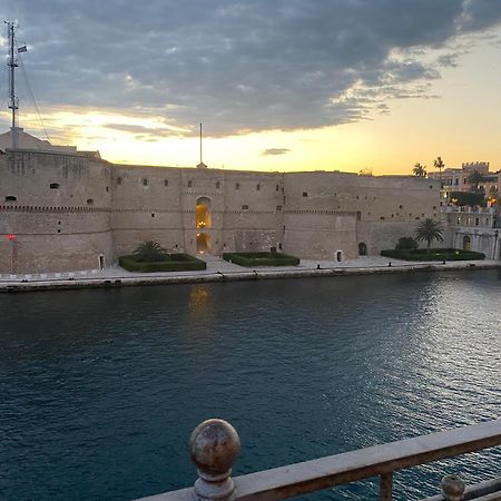 Brezza Marina Lägenhet Taranto Exteriör bild