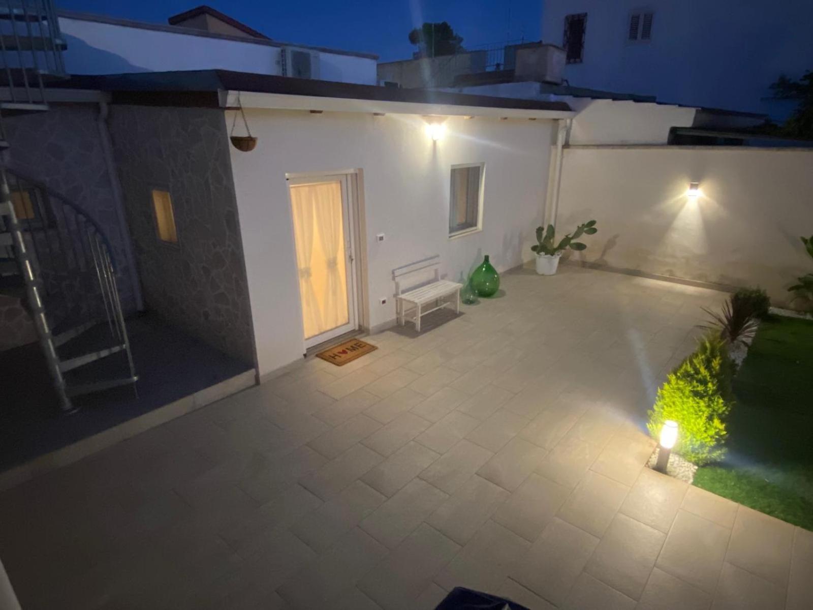 Brezza Marina Lägenhet Taranto Exteriör bild