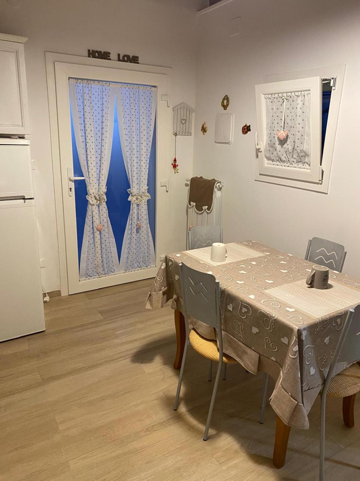 Brezza Marina Lägenhet Taranto Exteriör bild